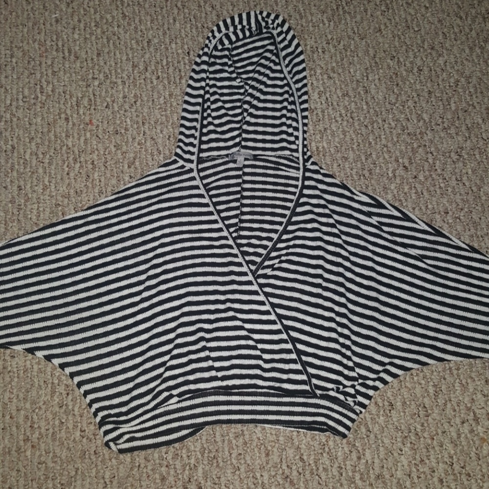 Striped hoodie/long sleeve
